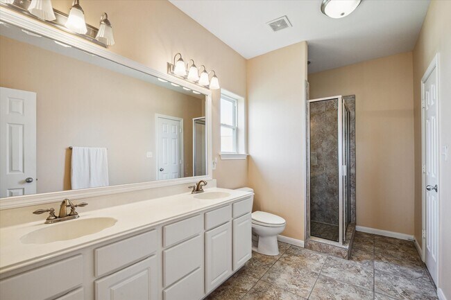 Building Photo - 4015 War Chest Ct