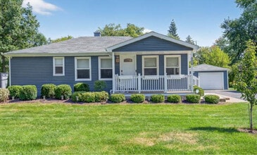 Building Photo - 14928 Walnut Dr
