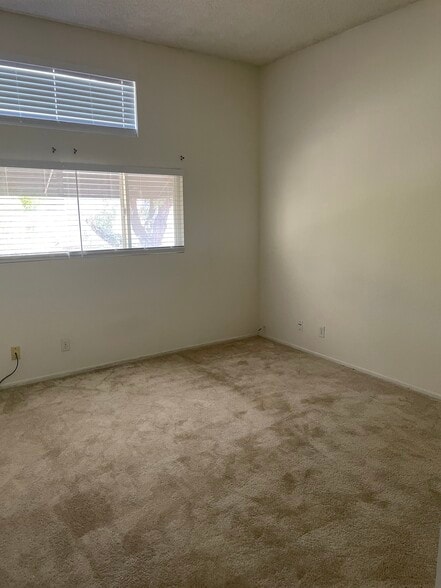 Bedroom #2 - 21112 Rose