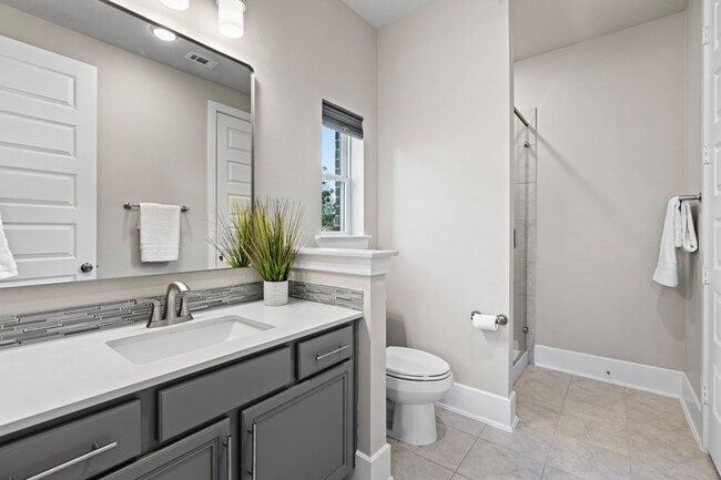 Building Photo - 141 Bronze Bow Dr