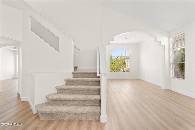 Building Photo - 10410 E Morning Star Dr