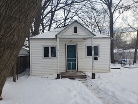 Building Photo - 837 Tisdale Ave