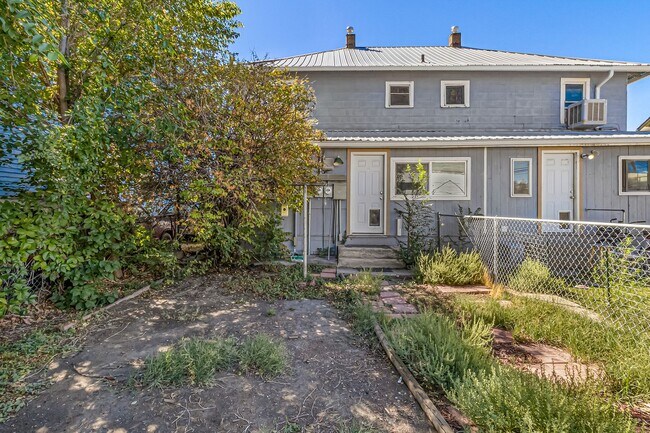 Building Photo - 746 Colorado Ave