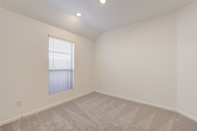 Building Photo - 30347 Tall Fescue Dr