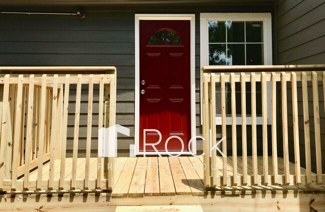 Building Photo - Remodeled Historic Home Near the Capitol, Uptown, Midtown and Paseo districts