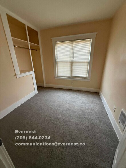 Building Photo - 5054 Linsdale St