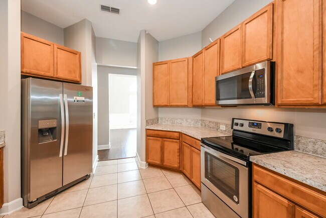 Building Photo - 10973 Hickory Trace Ln