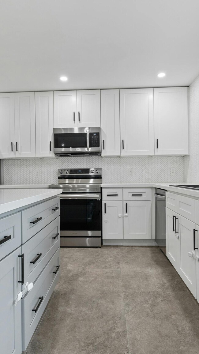 Building Photo - 3809 Haleys Way