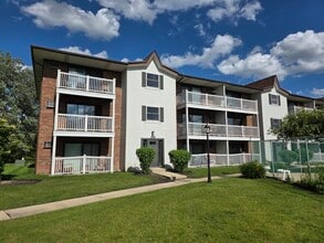 Building Photo - 189 S Gregory St