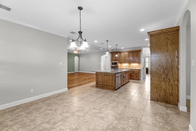 Building Photo - 4857 Dutton Lake Dr