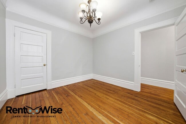 Building Photo - 3230 16th St