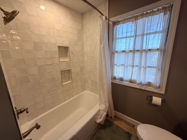 Building Photo - 400 Woodvale Ln