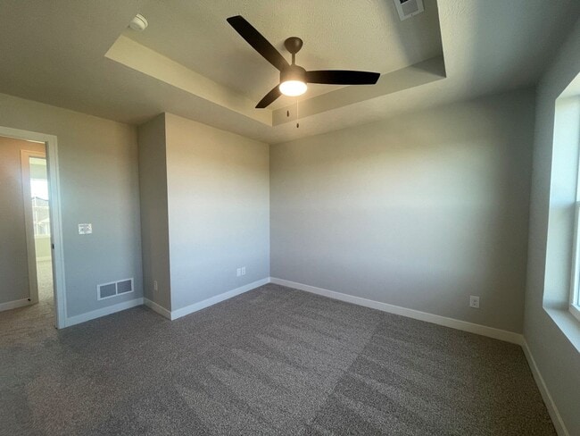 Building Photo - Townhome For Rent Papillion