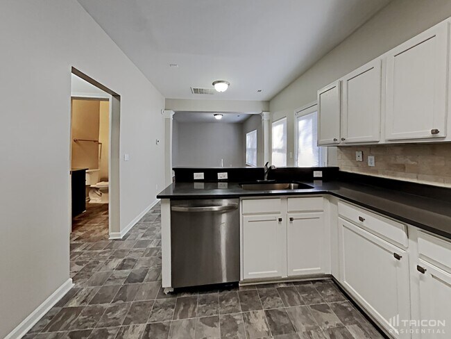 Building Photo - 7219 William Reynolds Dr