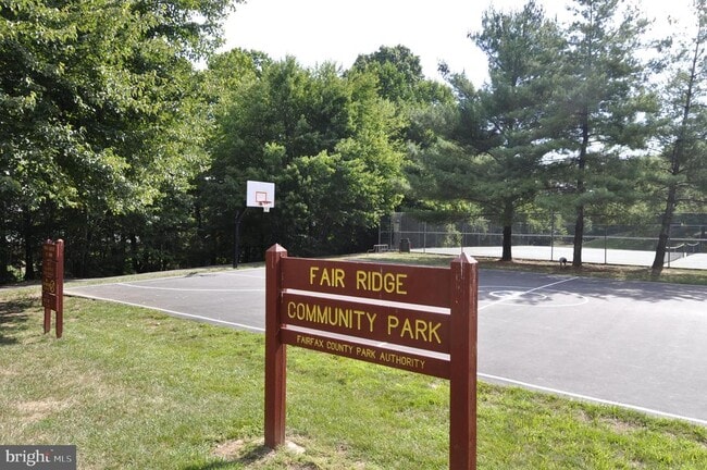 Building Photo - 11801 Rockaway Ln