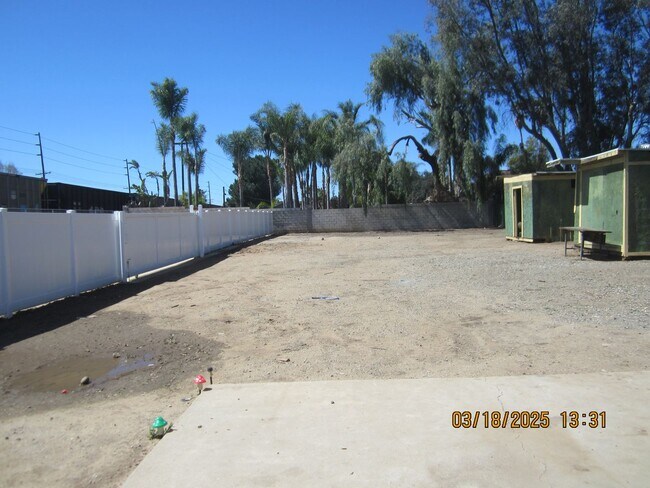 Building Photo - WOW,  RENT TWO LIKE NEW HOME ON ONE LOT!