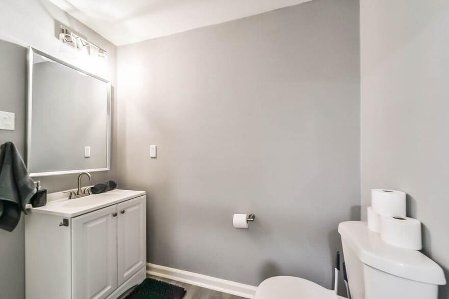 Building Photo - 5130 Cosby St