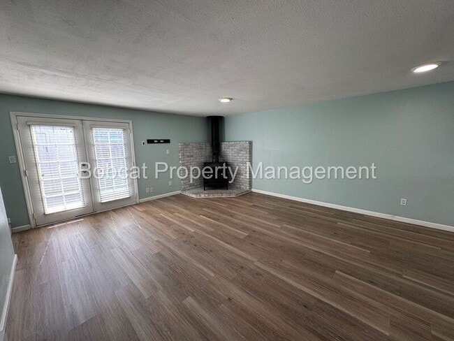 Building Photo - 1330 Ashby Ct