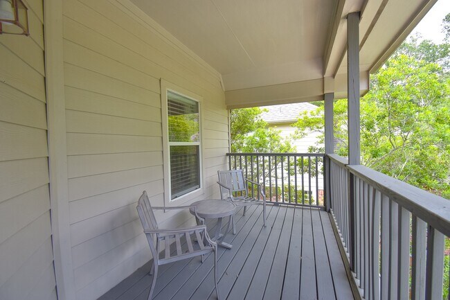Building Photo - 7 E Shale Creek Cir