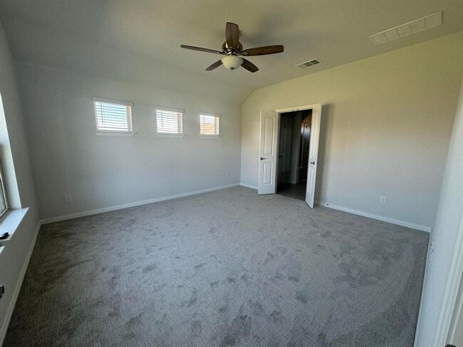 Building Photo - 324 Old Trinity Way