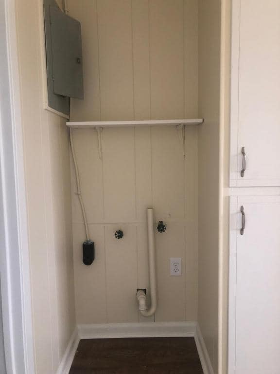 Building Photo - 39503 LA-74