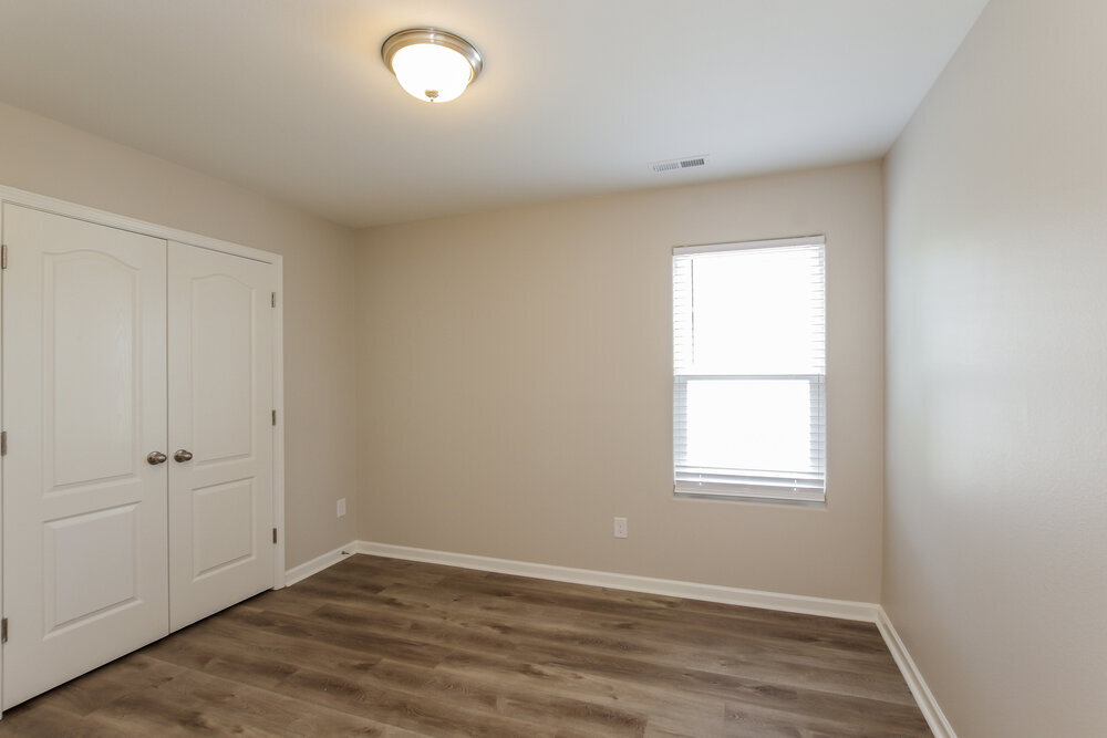 Building Photo - 2621 Meadow Crossing Dr
