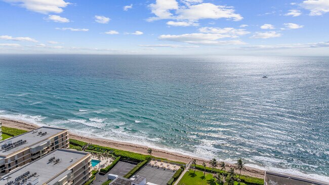 Building Photo - 3230 S Ocean Blvd