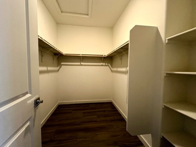 Building Photo - Beautiful Single Story in Lincoln! 4 Bedro...