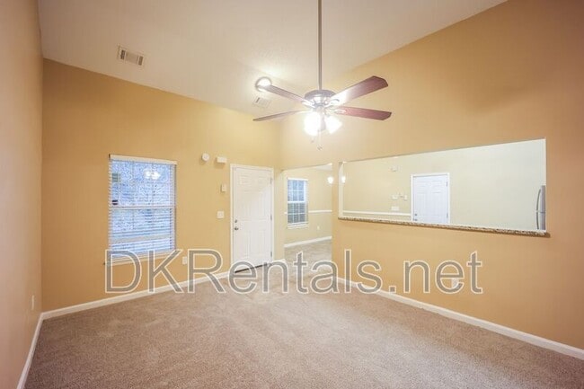 Building Photo - 4827 Wolfcreek View