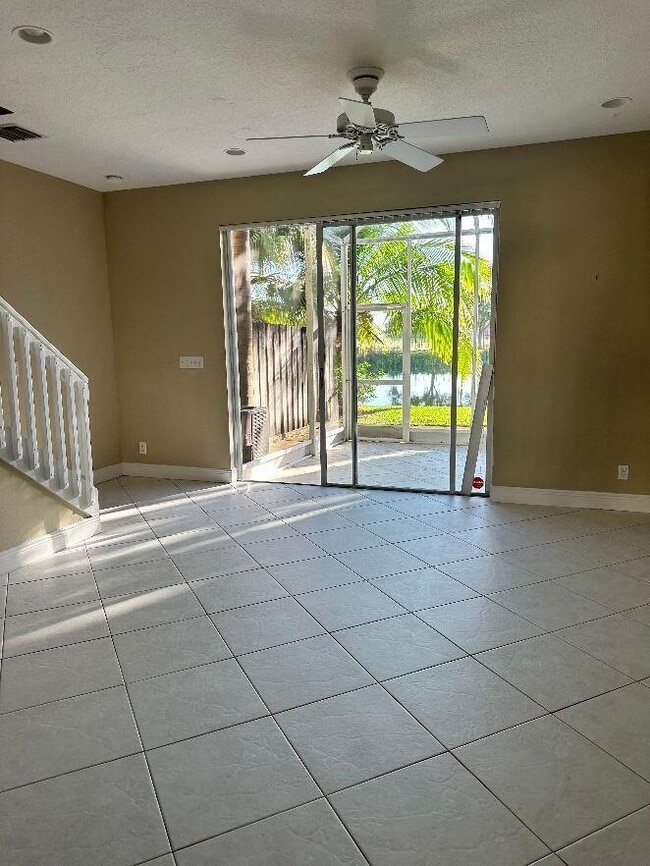 Building Photo - 7890 Sienna Springs Dr