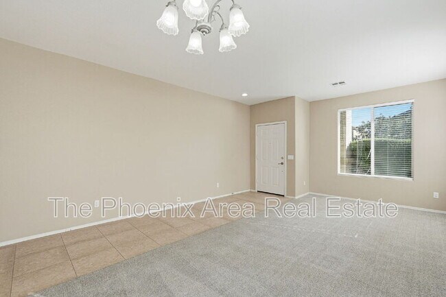 Building Photo - 44216 Palmen Dr