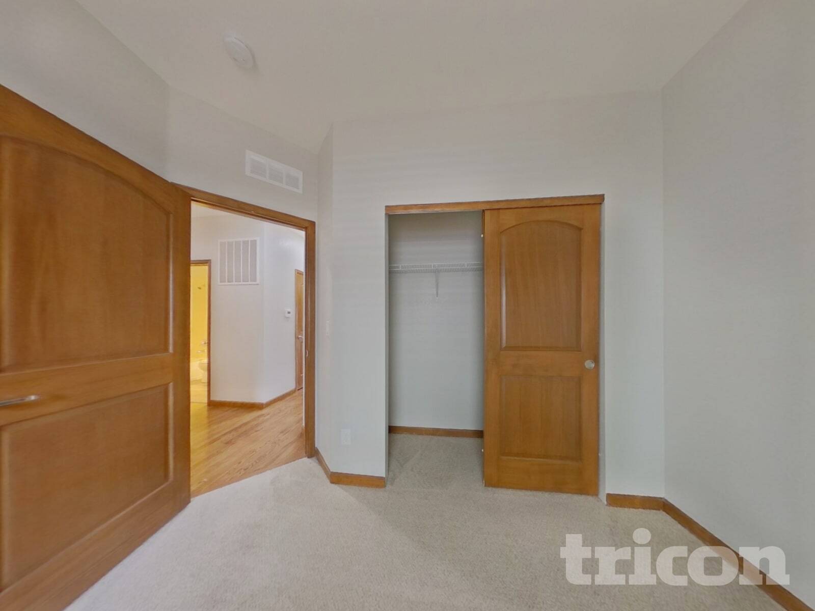 Building Photo - 6313 N Genoa Way