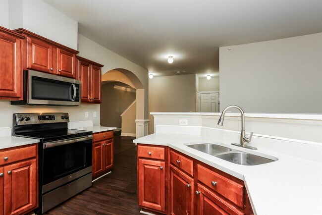 Building Photo - 5941 Apple Grove Rd NE