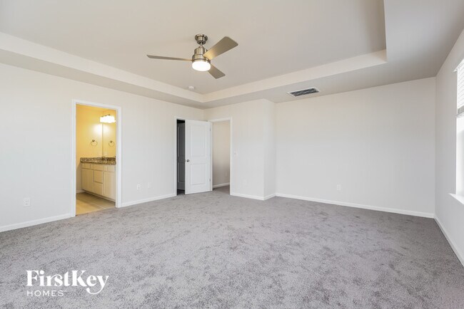 Building Photo - 608 Okame Ct