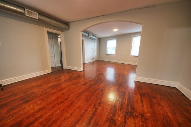 Building Photo - 4415-4423 S. Kingshighway Blvd.