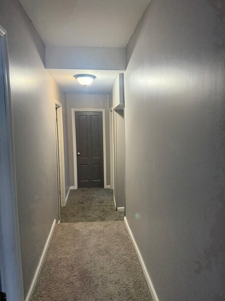 Building Photo - 909 West Ave