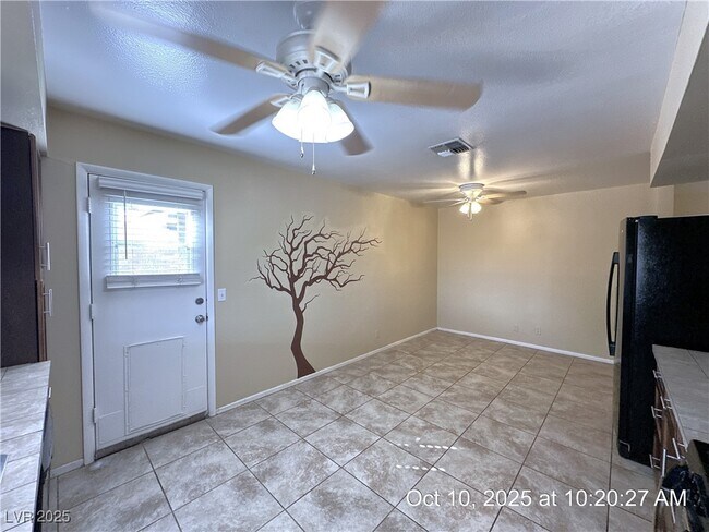 Building Photo - 5817 Sinaloa Ct