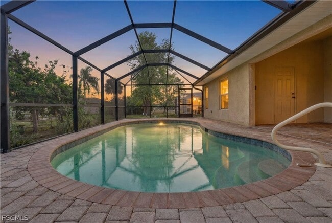 Building Photo - 815 SW 11th Ave