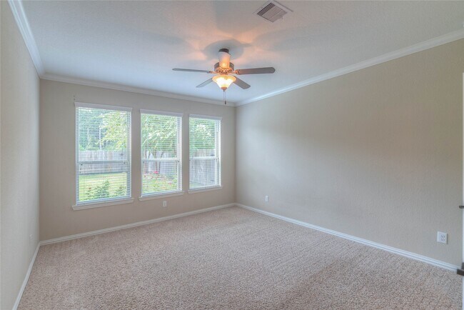 Building Photo - 2259 Golden Laurel Dr
