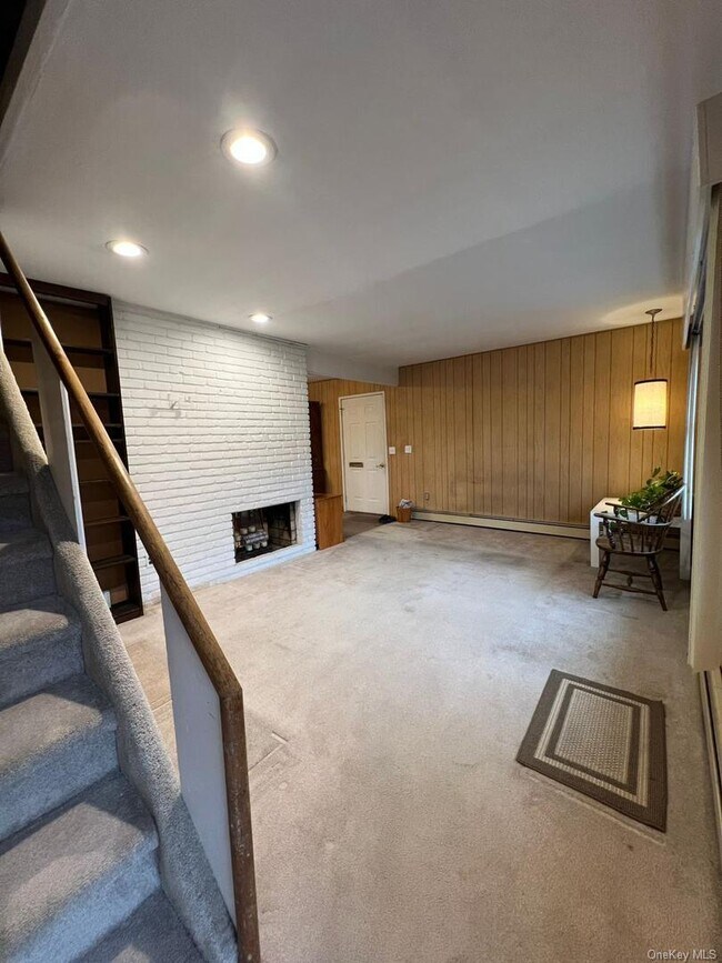 Building Photo - 135 Sunrise Ln