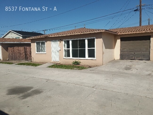 Primary Photo - HOUSE FOR RENT IN DOWNEY