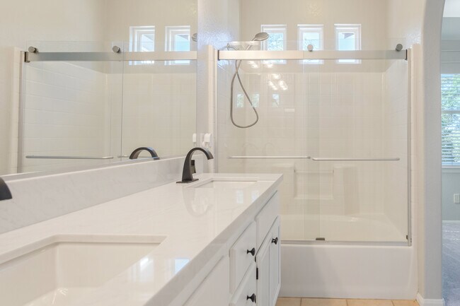 Building Photo - 6283 Citracado Cir