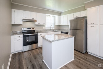 Interior Photo - Lux of Lafayette