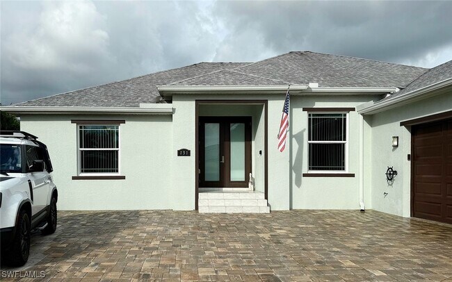 Building Photo - 131 S Bahama Ave