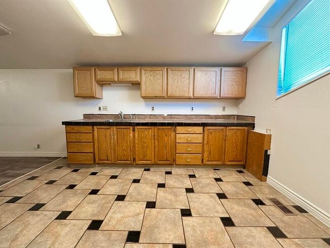 Building Photo - 27 N Tremont St