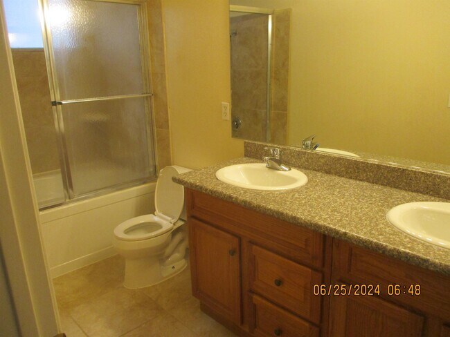 Building Photo - 8216 Grassy Point Cir