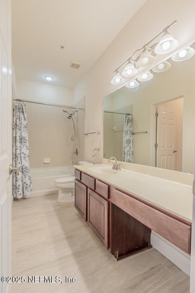 Building Photo - 4422 Capital Dome Dr