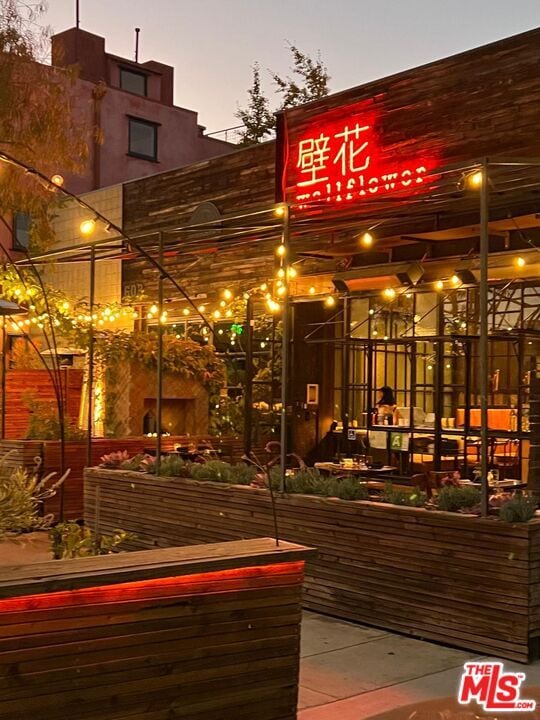 Building Photo - 338 Rennie Ave