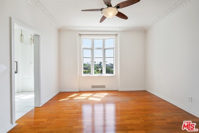 Building Photo - 1314 Hayworth Ave
