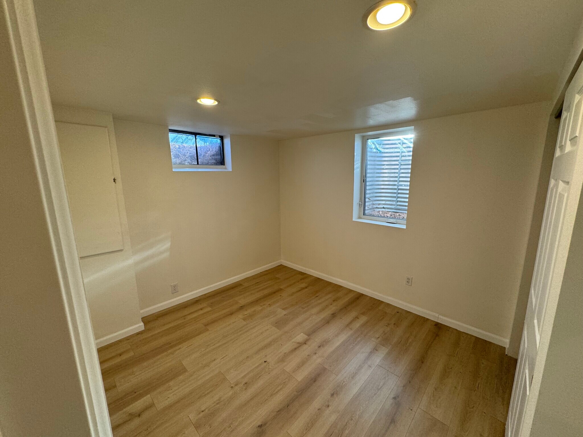 Building Photo - 6085 W Arkansas Ave